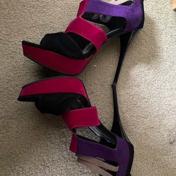 Strappy Faux Suede Heels in Purple, Taupe, Fushcia and Black, Size 8 - Picture 7 of 13